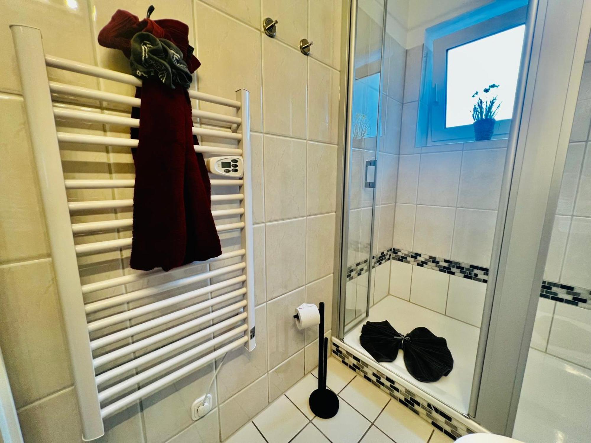 Seelund - Meeresrauschen Lauschen - Ruhiges Sonniges Apartment Mit Garten Und Terrasse Nahe Strand Und Ostsee Schönhagen Exteriör bild